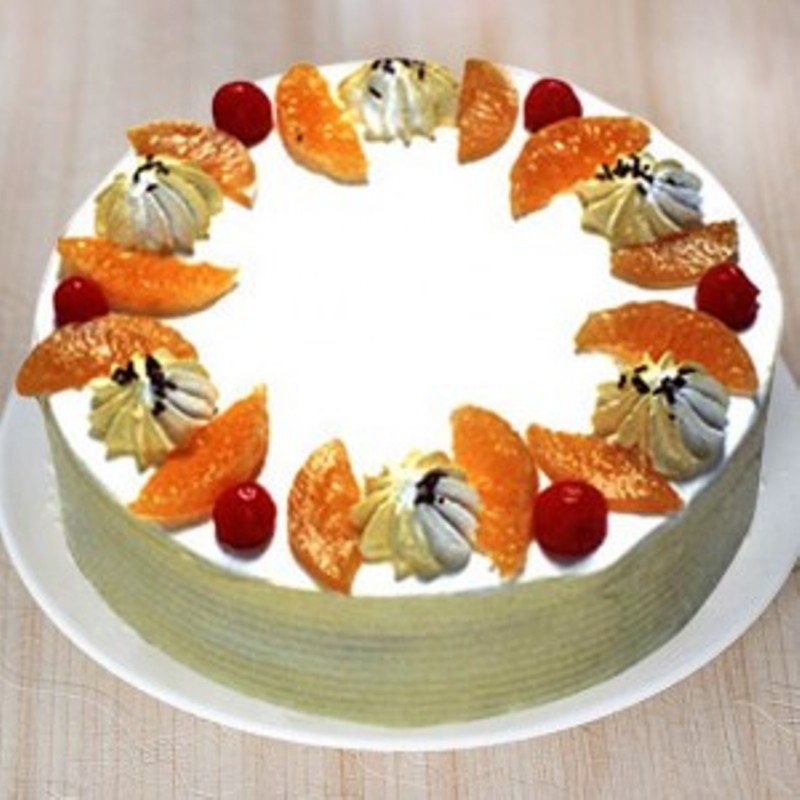 tempting tropical Fruits Cake