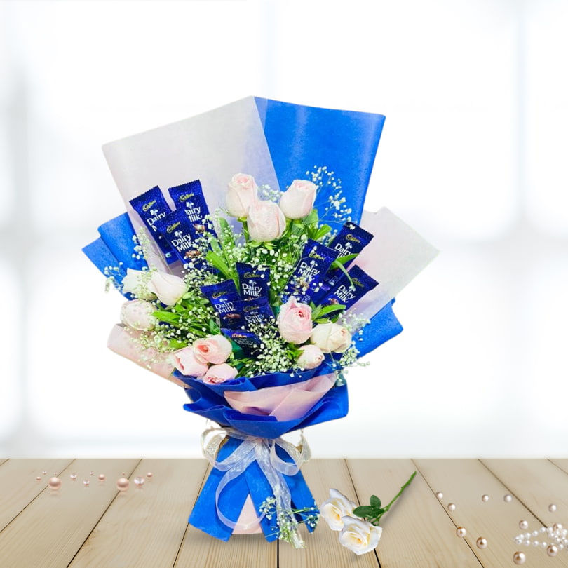 Sweet Blush Chocolate Bloom Box