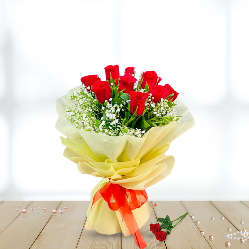 Rosy Elegance Hand Bunch