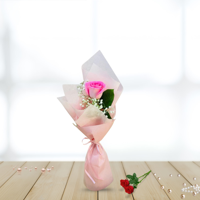 Blush Charm Mini Bloom