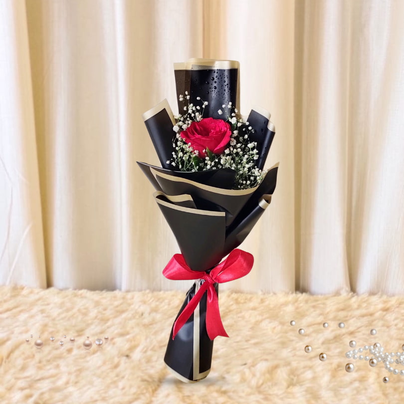 Midnight Rose Elegance