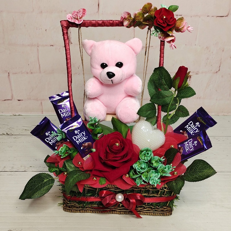 Teddy Swing Arrangement