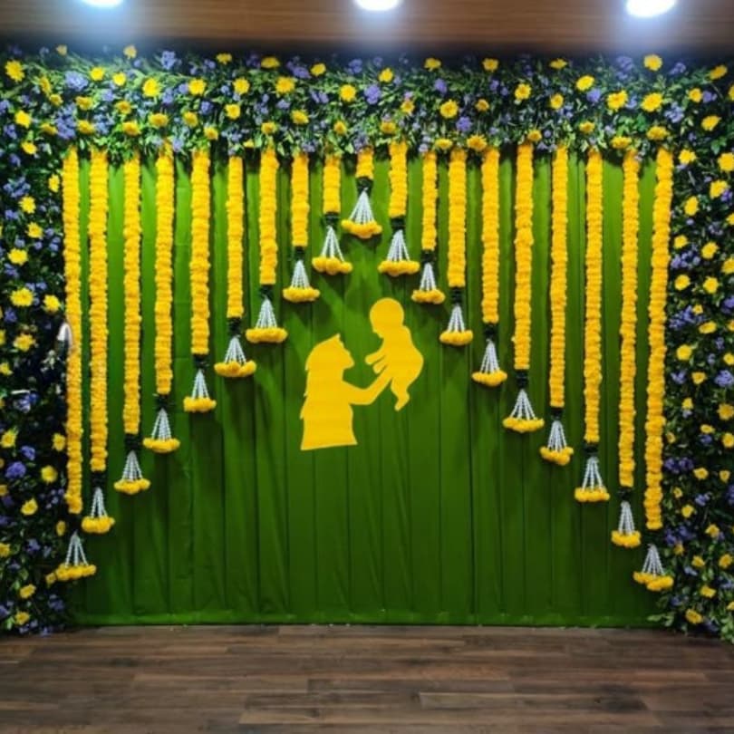 Stage Flooring in Grass and Blooms