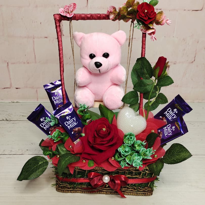 Teddy Swing Arrangement