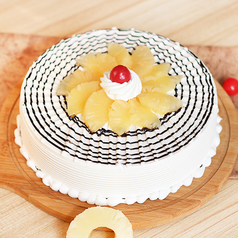 Yummy Pineapple Cake