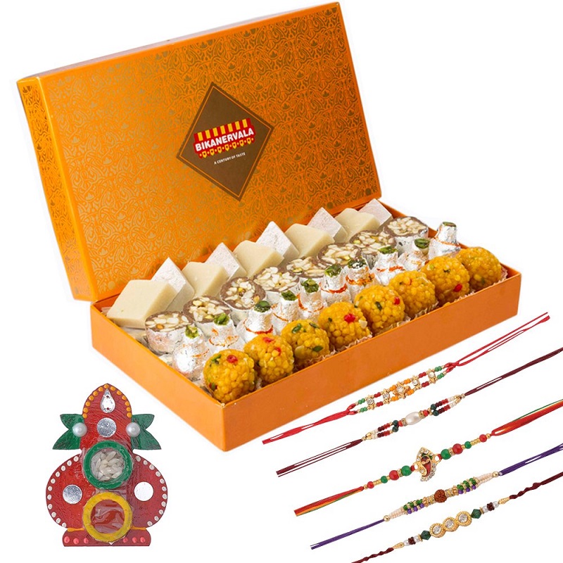 Rakhi with Mix Sweets