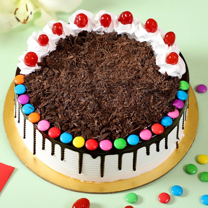 Gems with Blackforest cake