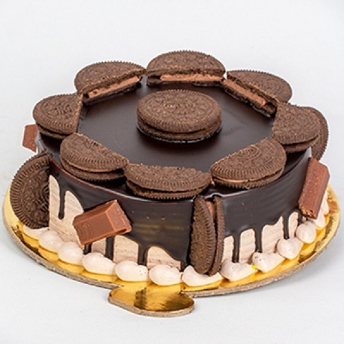 Kitkat -Oreo- Cake