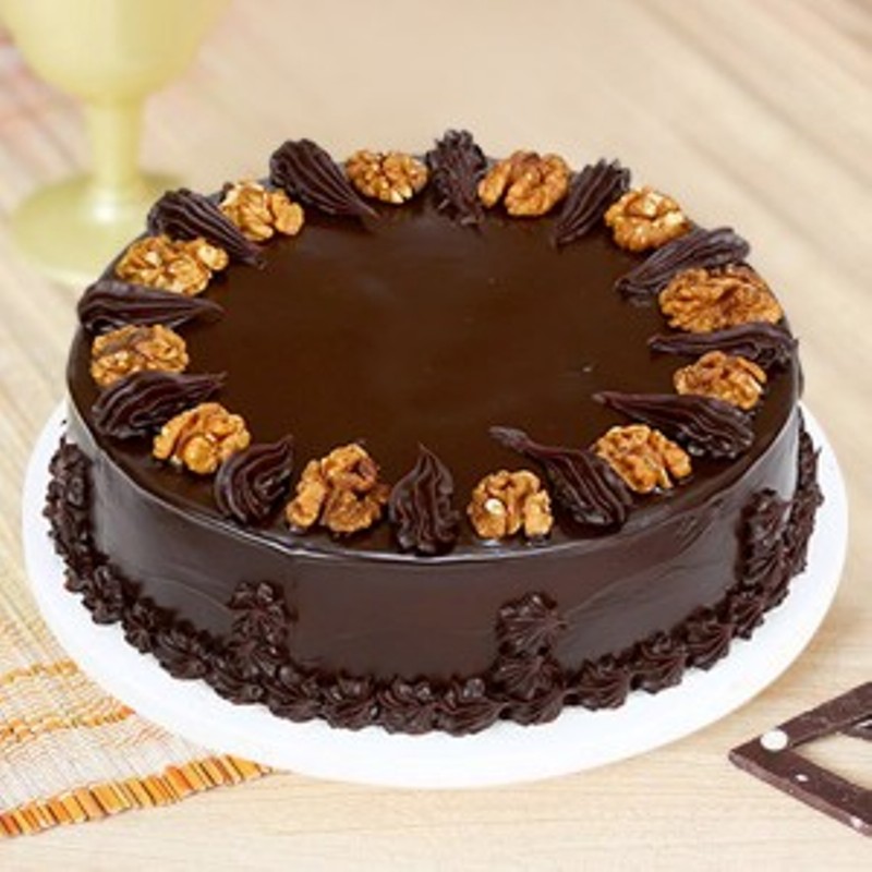 Fresh  Chocolate Walnut cake