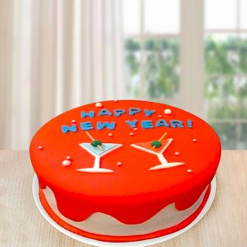 Yummy Happy New Year Cake
