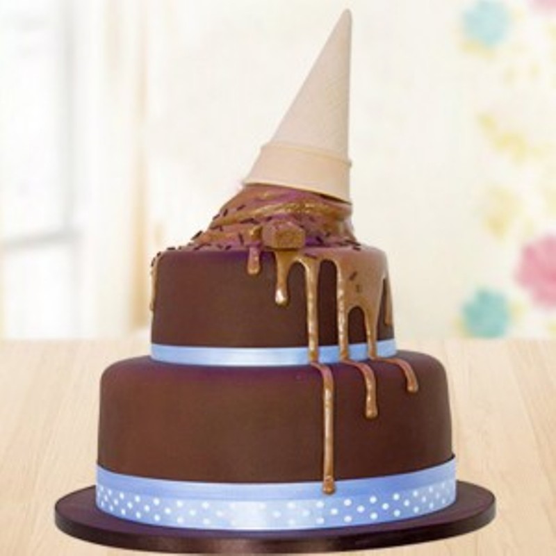 Amazing Two tire chocolate cake