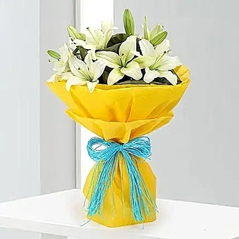 White Lilies - Yellow Packing Bouquet