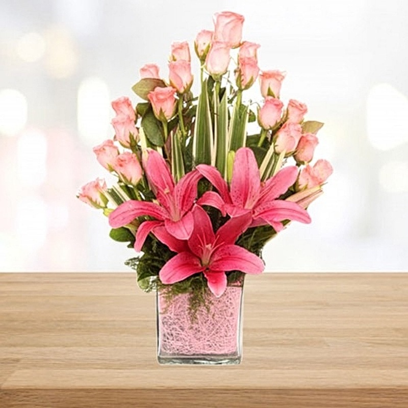 Blissful Pink Roses and Lilies Glass Vase